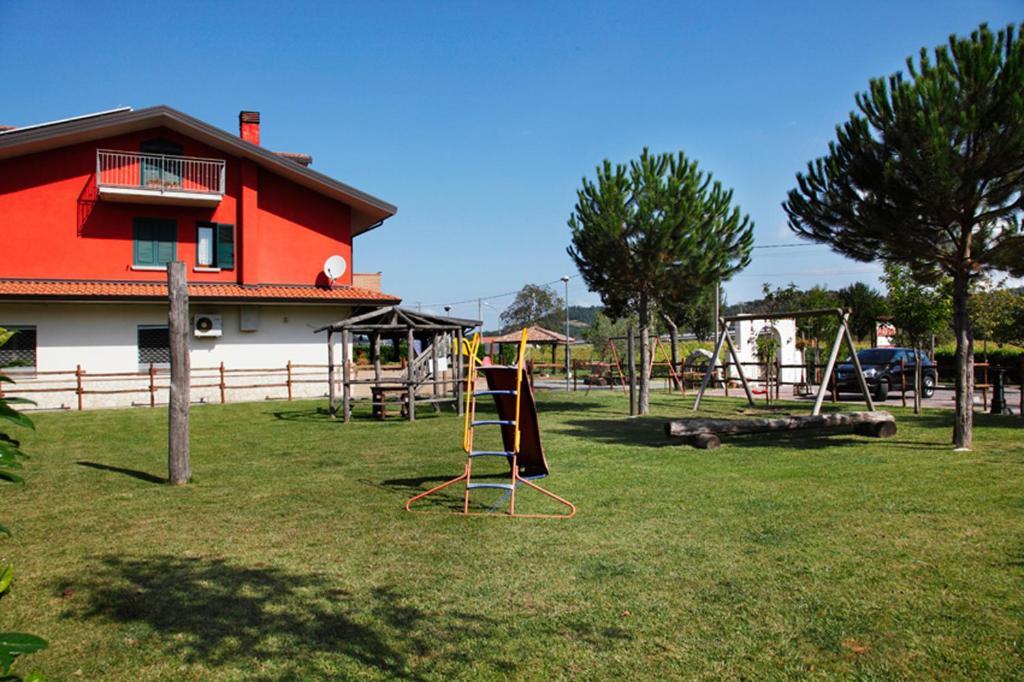 Azienda Agrituristica Pericle Montella Εξωτερικό φωτογραφία